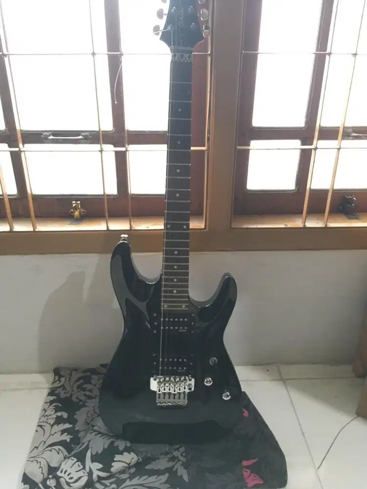 Gitar listrik second
