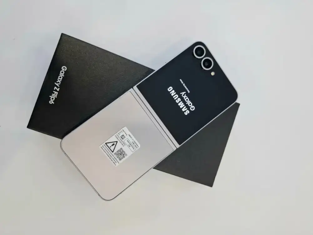 Samsung Galaxy Z Flip 6. Ram 12/256Gb Silver