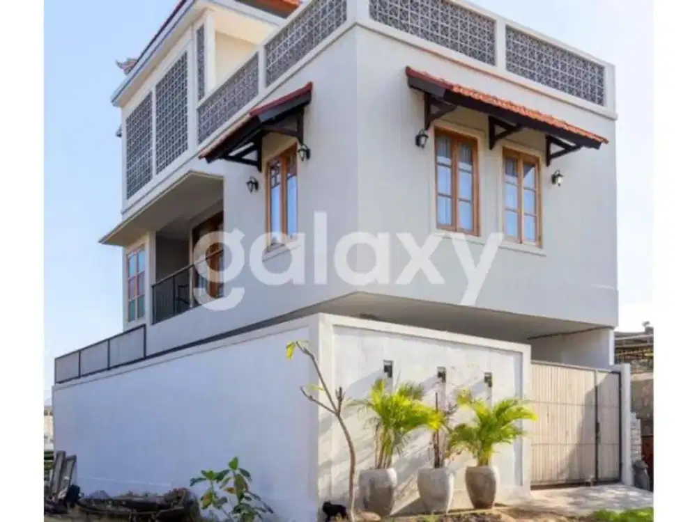 VILLA MINIMALIS NUANSA TEMPO DULU DI PURA DEMAK BARAT DENPASAR, BALI