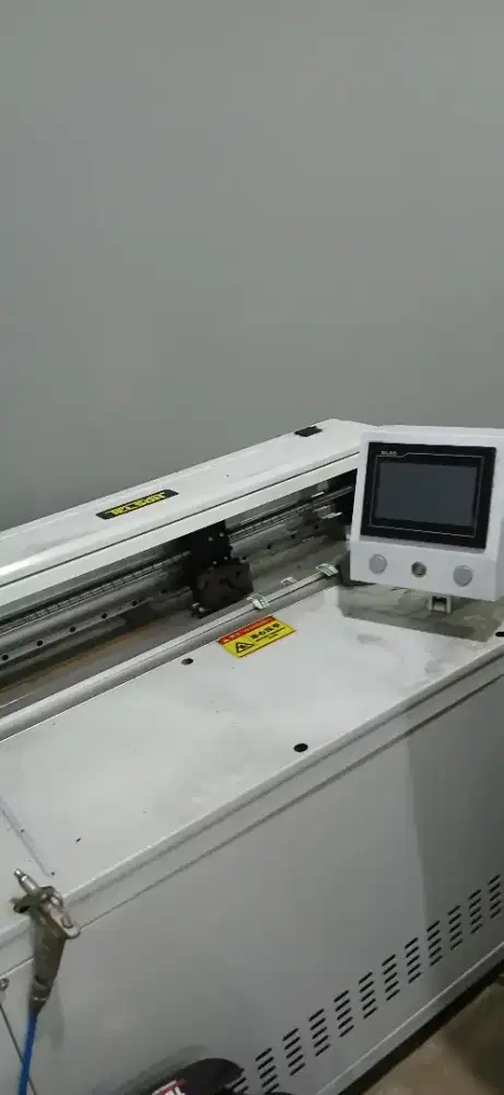 Mesin Slotting V Cut Pneumatic Digital /Auto Programming V Grooving