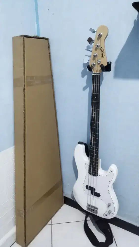 BASS STINGER 4 SENAR