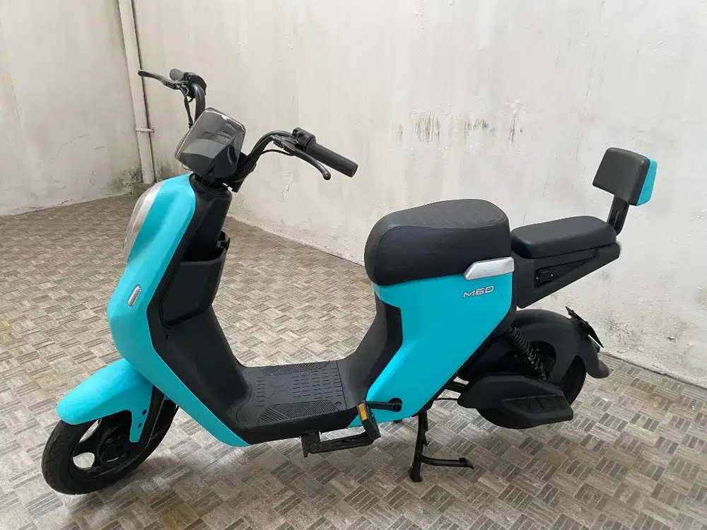 Sepeda Listrik Uwinfly m60