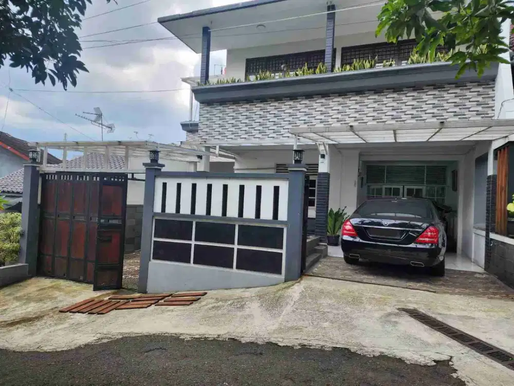 Jual rumah bagus.strategis,nyaman dan harga bagus.