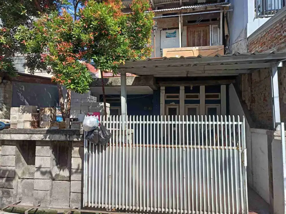 Di jual rumah minimalis di komplek permata cibiru