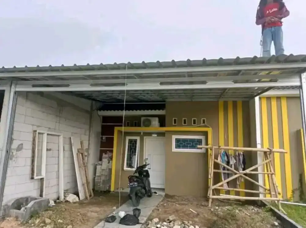 Kanopi baja ringan