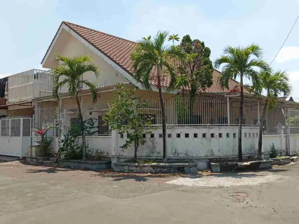 Jual Murah, Rumah Hook di TPI Wiyung