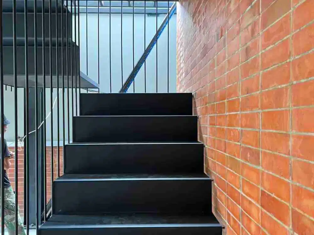 Disewakan Mini Building Brand New di Cempaka Putih Jakarta Pusat