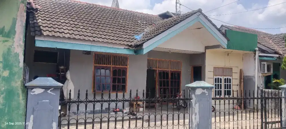 Dijual rumah di Villa Indah Paus