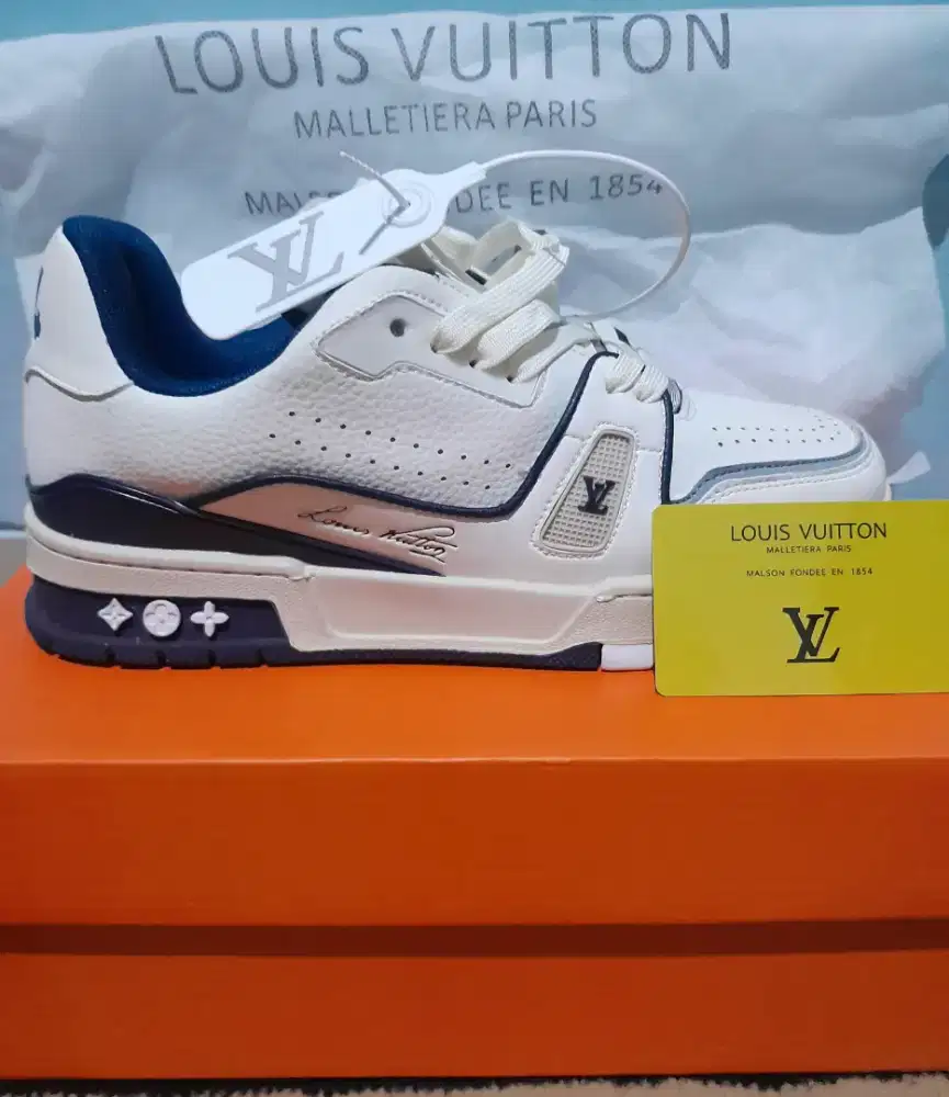 Louis Vuitton original size 42