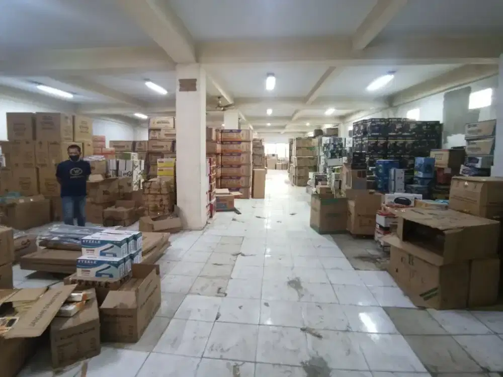 Ruko Gudang 5 Lantai Siap Pakai Harga Murah Tidak Banjir Dekat Tol Lokasi Strategis