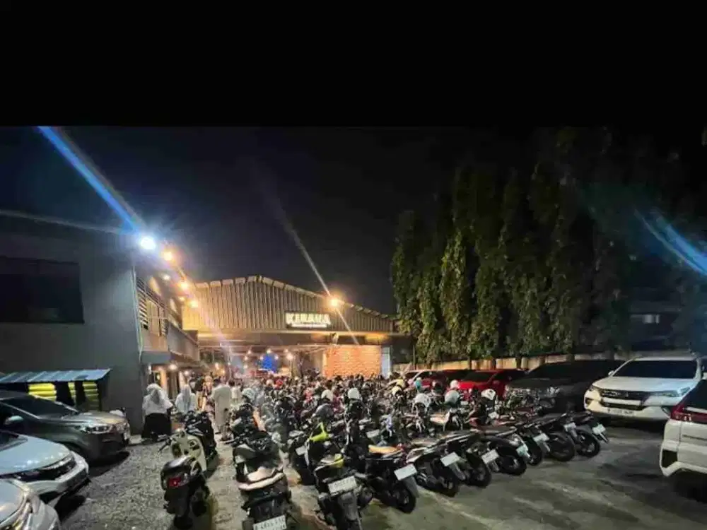 Ruang usaha showroom siap pakai di jalan diponegoro tambun selatan bekasi