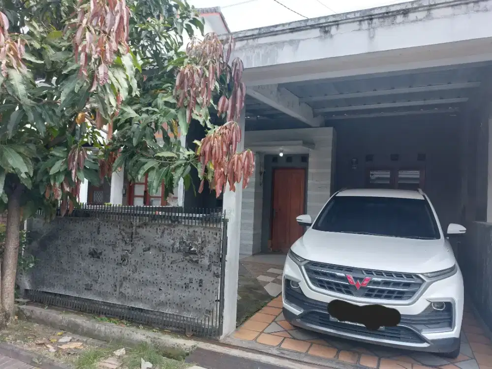 Dijual Rumah Strategis Jalan Soek-Hatta Kota Bandung, Pinus Regency
