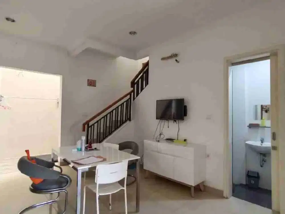 Disewakan Rumah Cluster Edison Furnished Scientia Gading Serpong