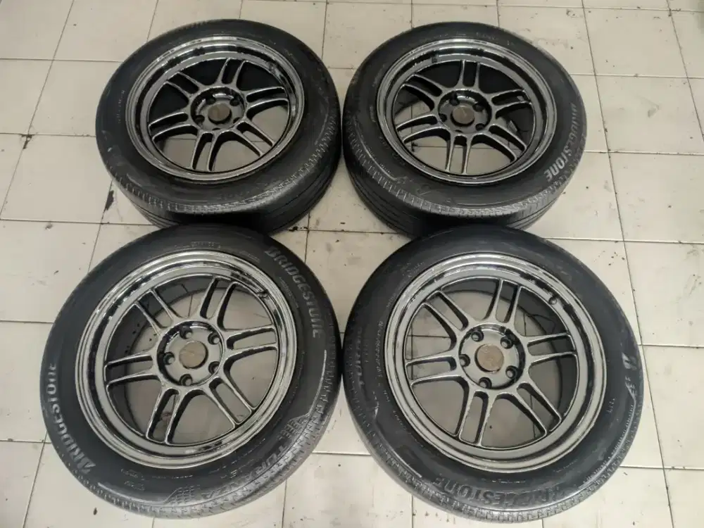 R17 RPF1 black Room L8 et38 5x114 2nd Rasa baru+Ban turanza 85%