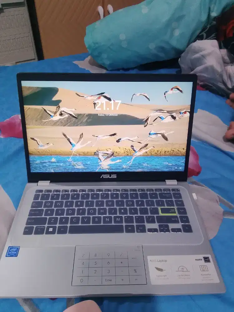 ASUS VIVOBOOK E410MAO