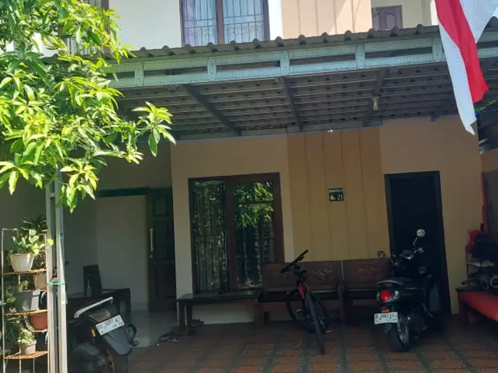 Dijual Rumah 2 Lantai Siap Huni di Bukit Baruga – 3 Kamar Tidur, Full Renovasi, Lokasi Strategis di Cluster Java 1