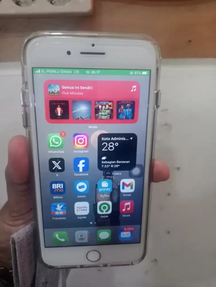 Iphone 7 plus 32 Gb Red edition minus baterai service