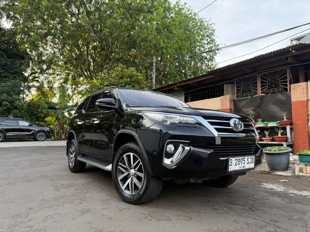 Toyota Fortuner 2.4 VRZ 2019 AT