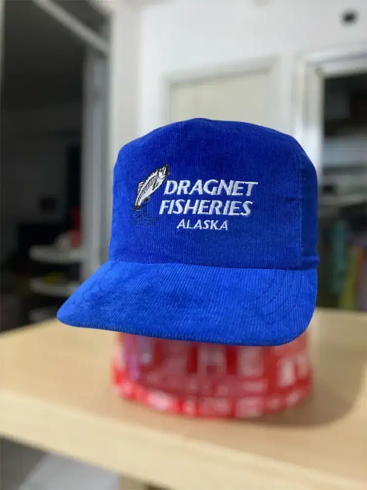 TOPI CORDU VINTAGE USA LOGO IKAN PRELOVED