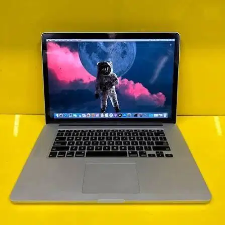 Dijual Cepat Macbook Pro 13 inch 512 GB