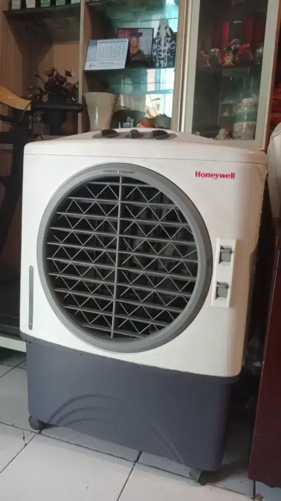 DIJUAL AIR COOLER MERK HONEYWELL