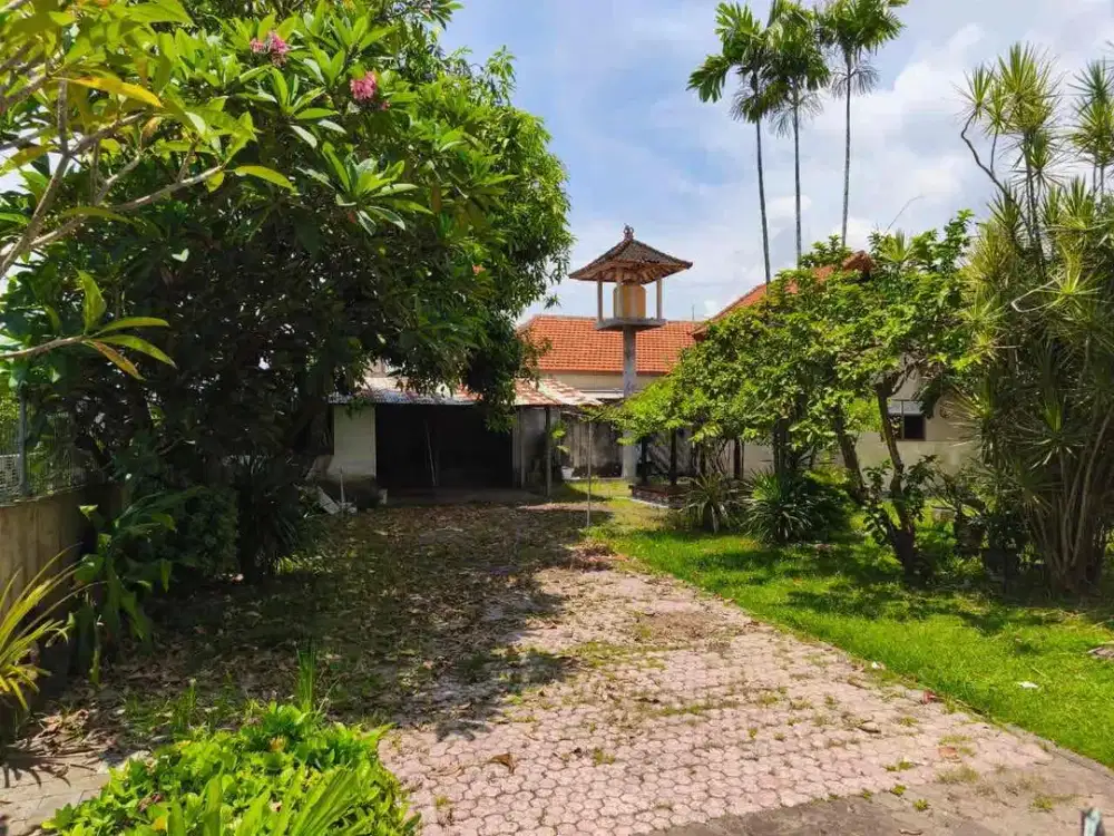 Di jual tanah 5 are bonus Bangunan Lantai 1
Lokas di Kembang Kepah Kesiman, Denpasar timur