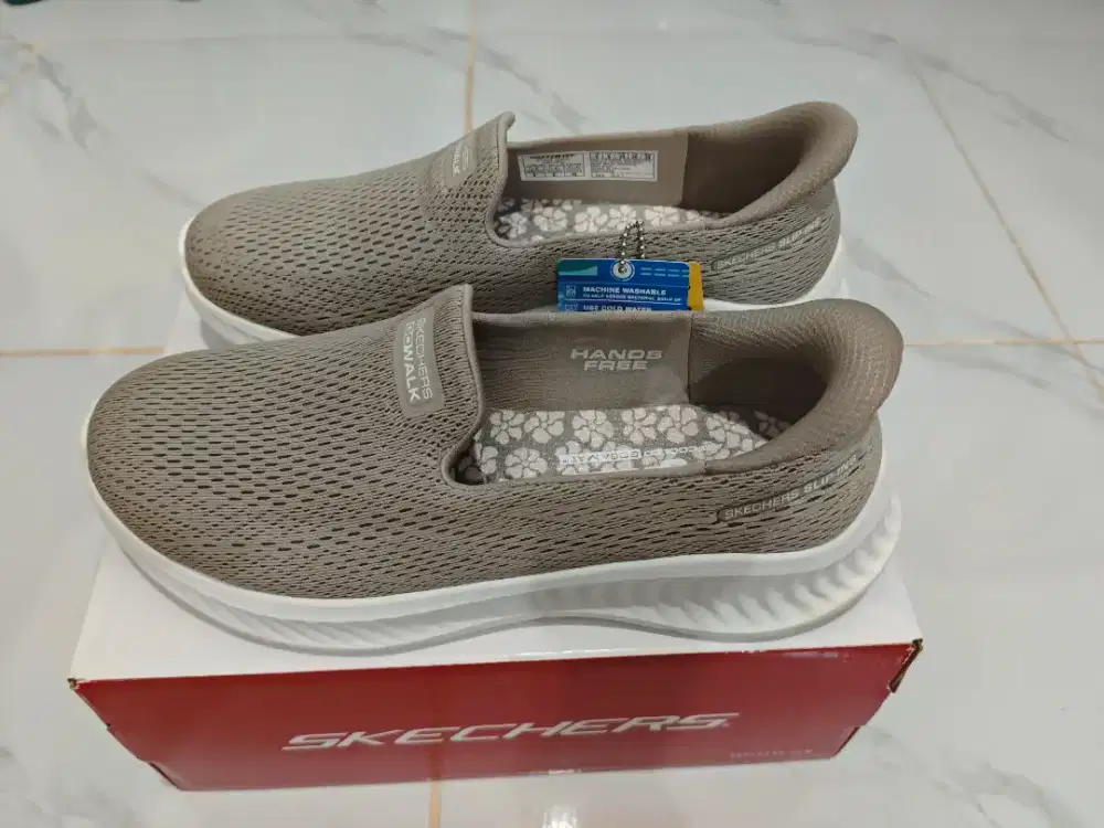 Sepatu Skechers Wanita Ori