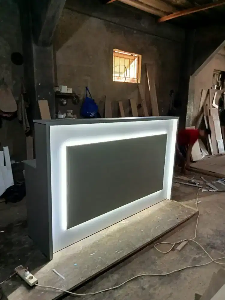 Meja resepsionis meja receptionist meja kantor meja penerima tamu lamp