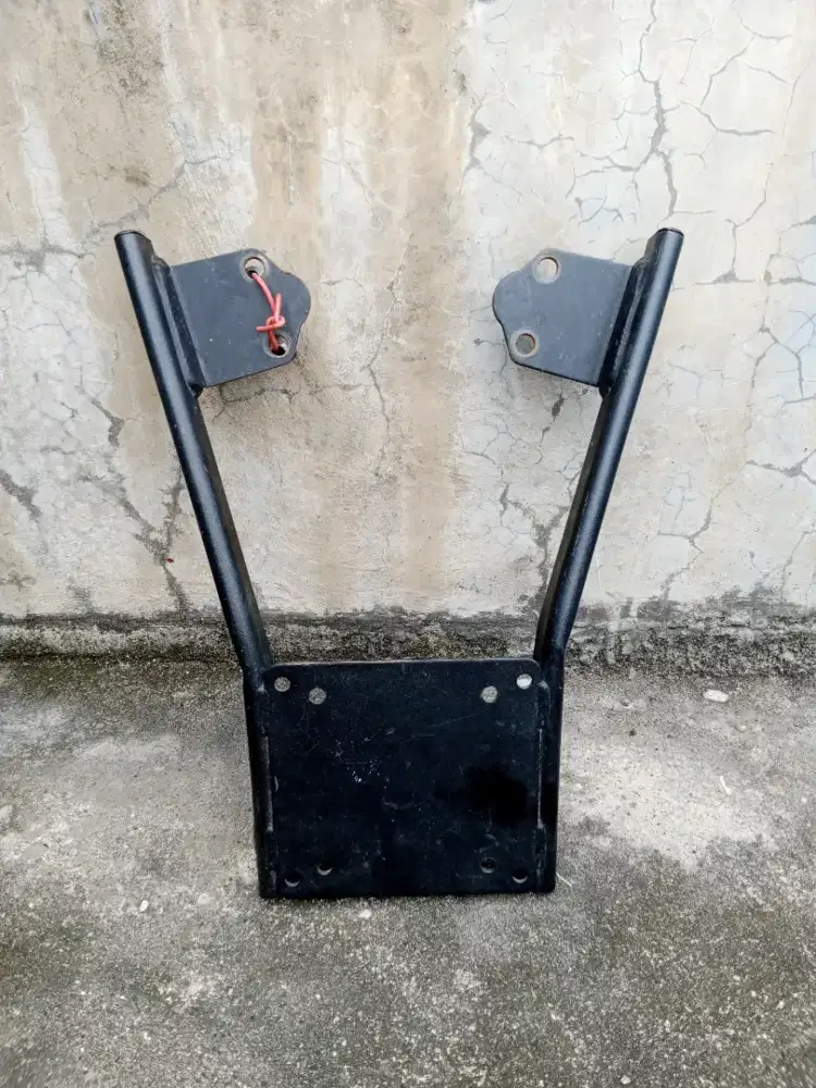 Dijua breket box untuk beat karbu