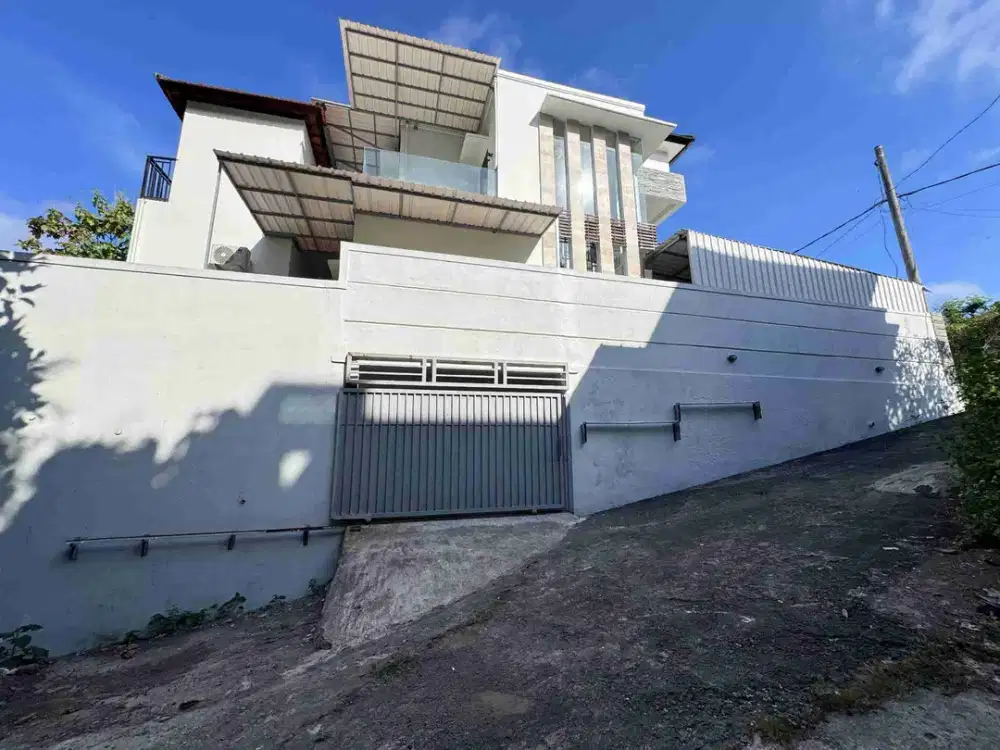 Rumah Strategis di Ungasan Dekat Pantai