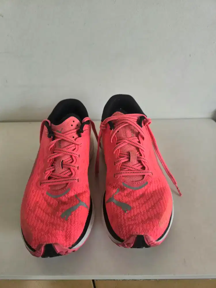 Sepatu PUMA Deviate Nitro 2