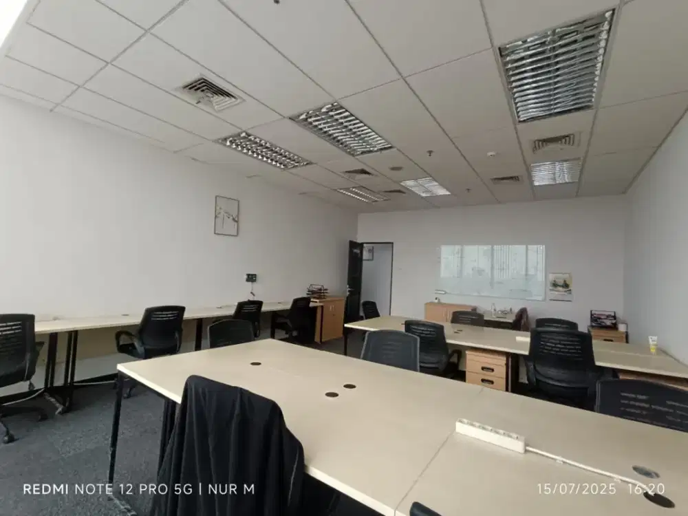 SEWA KANTOR FURNISH INCLUDE WIFI LISTRIK RUANG MEETING SUDAH ALL IN