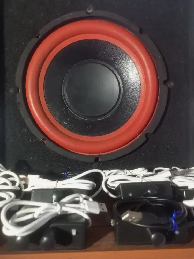 Speaker subwoofer 12 normal layak pakai