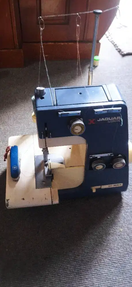 BU. Mesin Obras Portable Merk JAGUAR