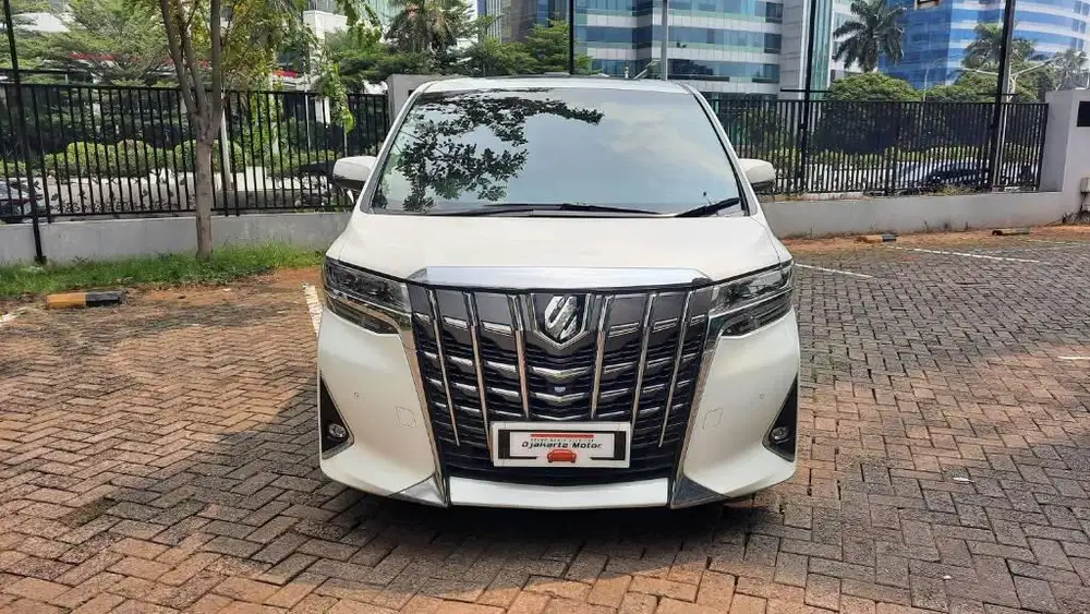 LOW KM! DIJUAL TOYOTA ALPHARD 2.5 G AT TAHUN 2019