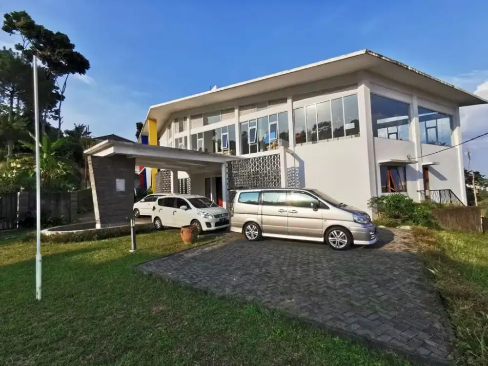 Dijual Rumah Asri di Bukit Pakar Timur Dago Bandung Pemandangan Hijau dan Tenang