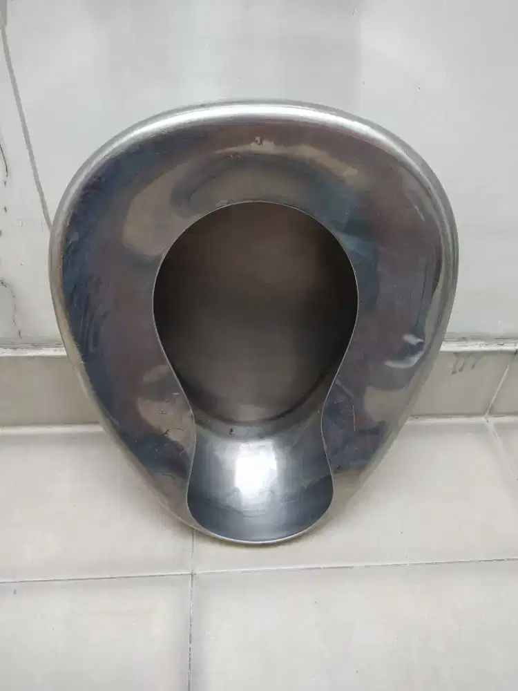 Pispot orang tua bab bed