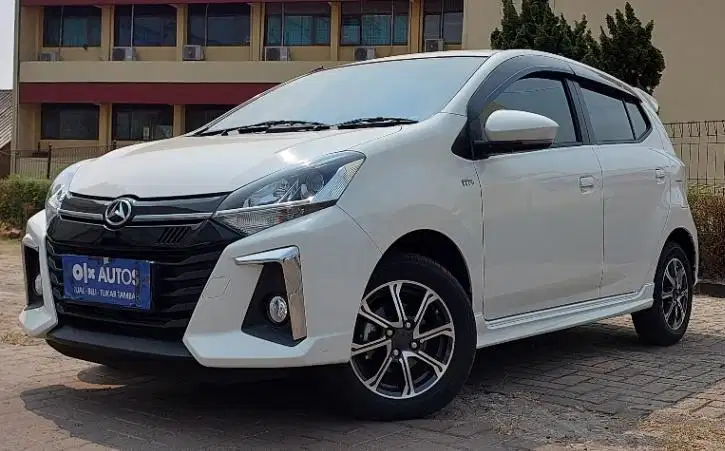 Like New Daihatsu Ayla Like New 1.2 R Bensin-MT 2022 Putih