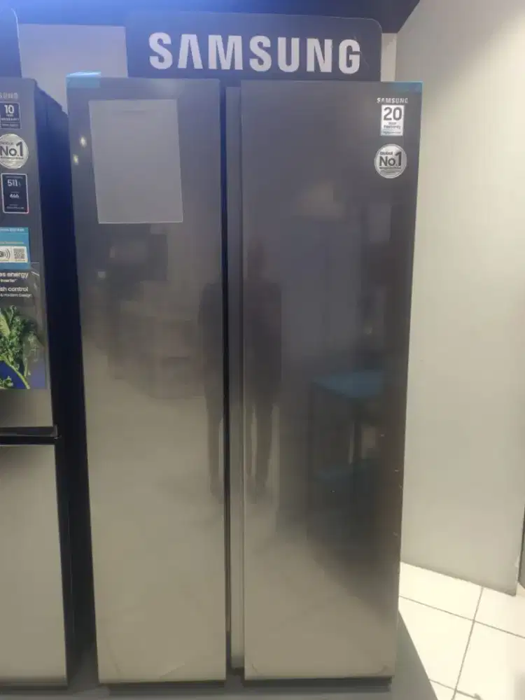 SAMSUNG REFF SXS RS62R5041B4/SE 700 LITER