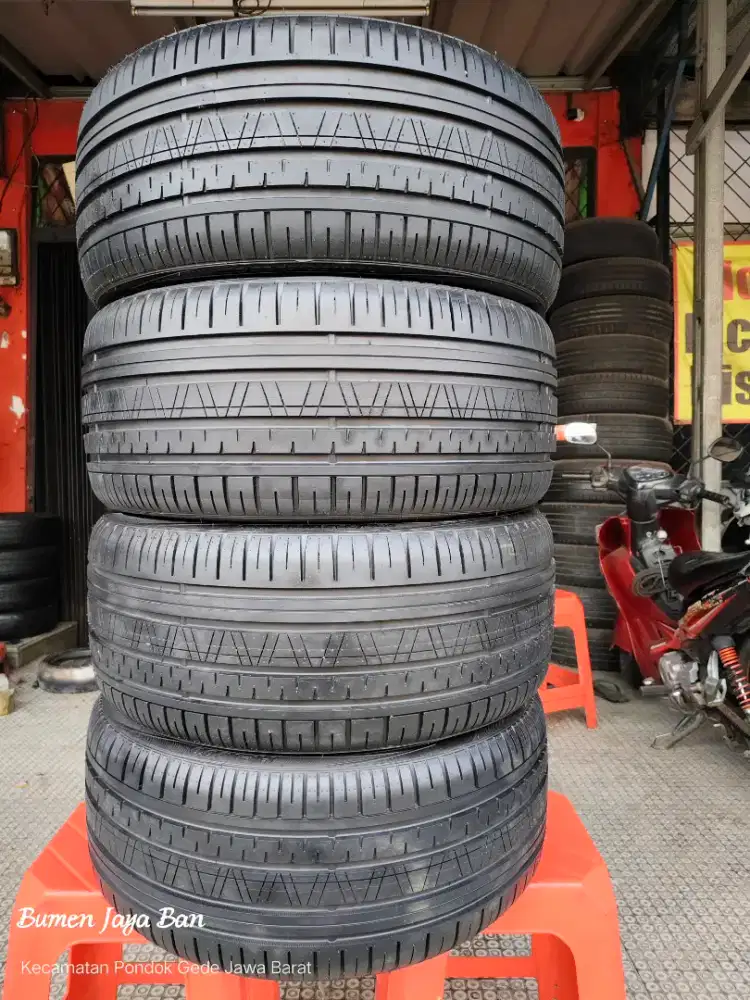 Ban 235 35 R19 91Y XL Zeetex