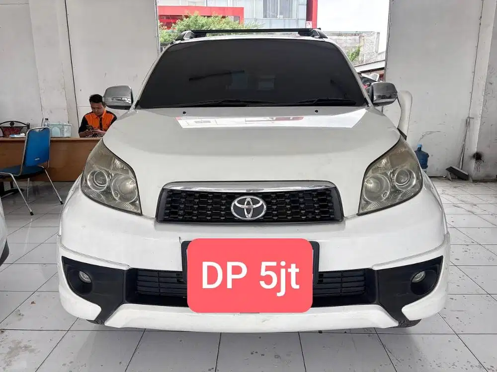 Rush S At 2014 Putih Dp Minim