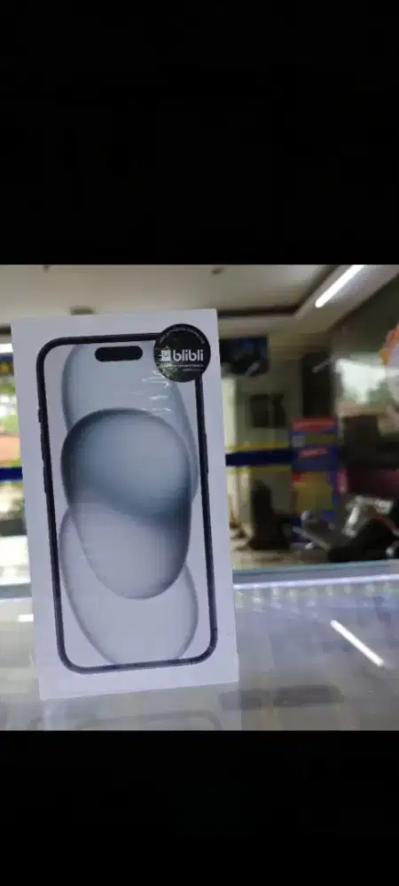 iPhone 15 BNIB garansi resmi tAm ibox GDN Blibli