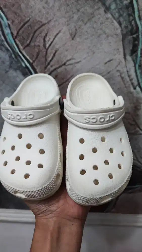 Sandal crocs anak