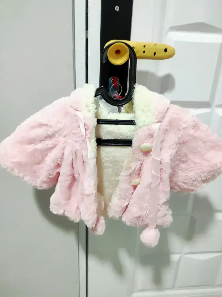 Jaket bayi perempuan usia 0-1 tahun