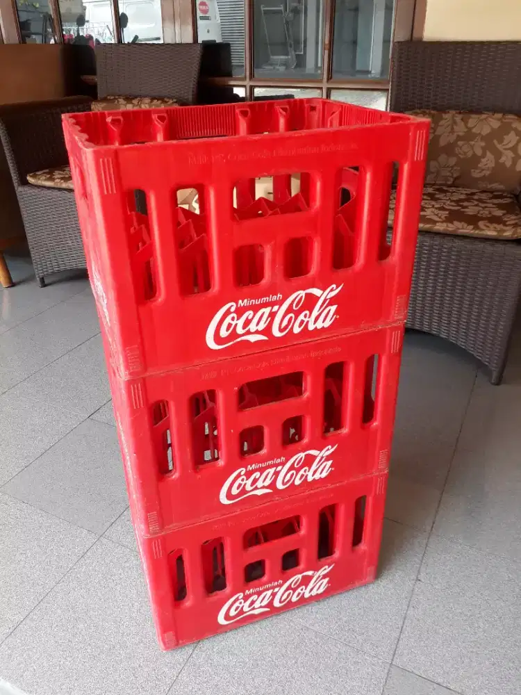Krat botol coca cola