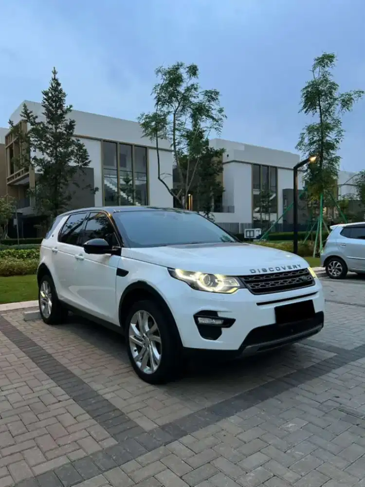 Land Rover Discovery HSE 2016
