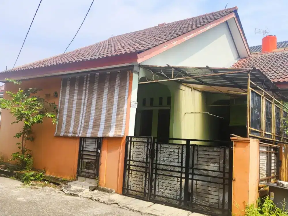 Rumah Minimalis Siap  JUAL BUTUH,lokasi sangat stategis,Perumahan Tatya Asri Cijunjung Jl Alternatif Sentul .Legalitas SHM,lingkungan Asri dan Nyaman.