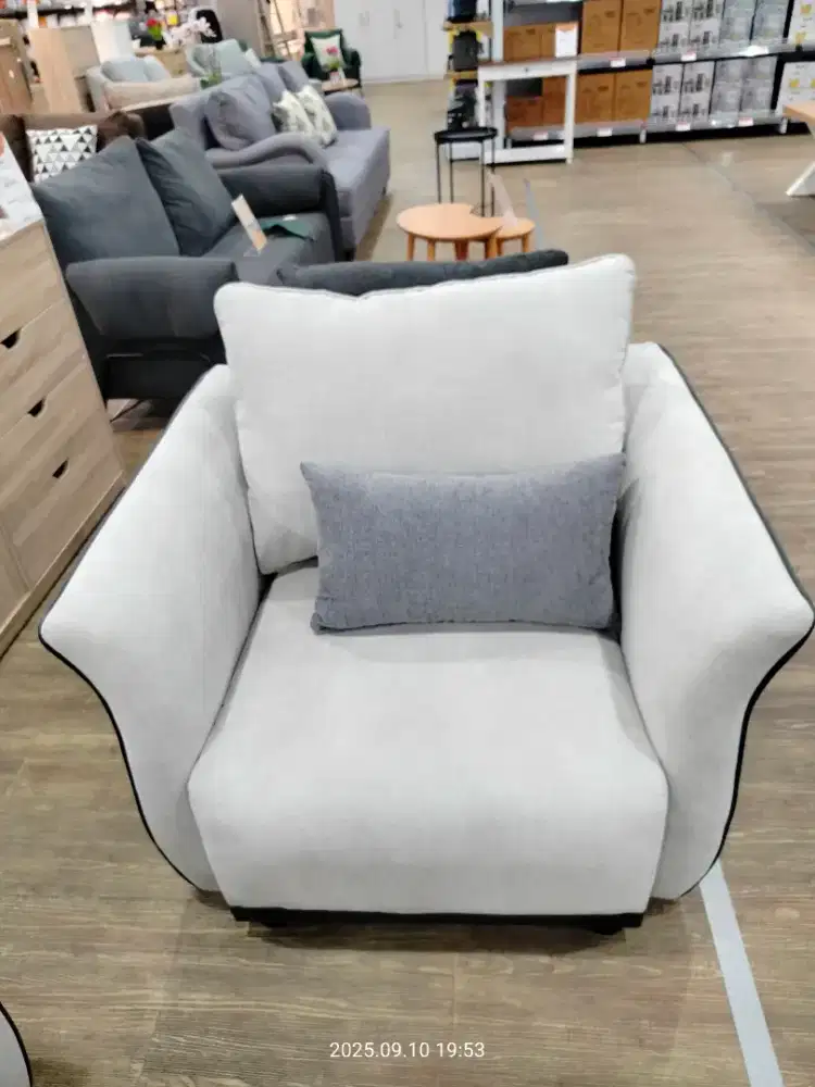 Armchair AVERY SCANDIA