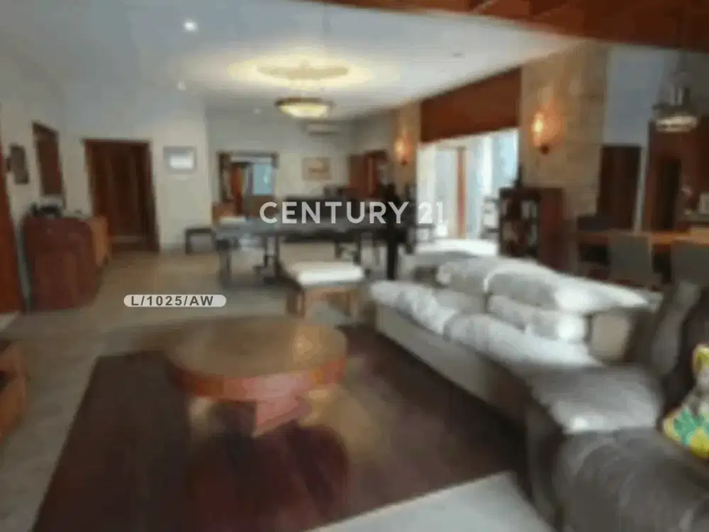 Rumah Mewah Nyaman Asri Siap Huni Di Jl.Dr.Sutomo Tegal