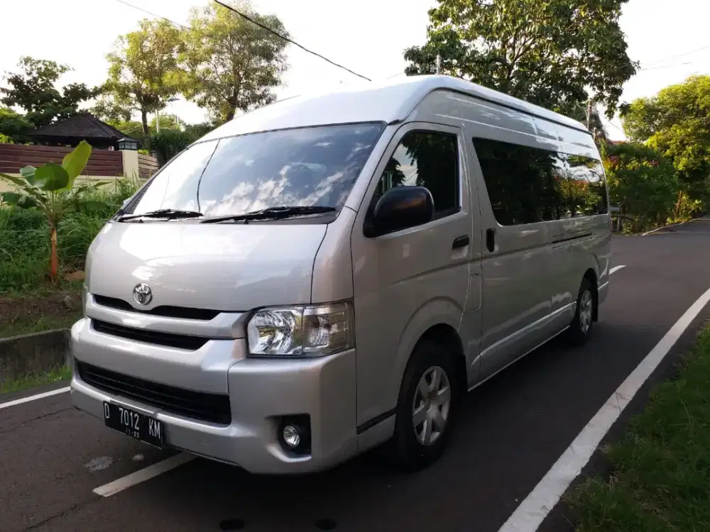 TOYOTA HIACE COMMUTER 2.5L M/T 2020 NIK 2020 NOPOL BDG  ORIGINAL16SEAT